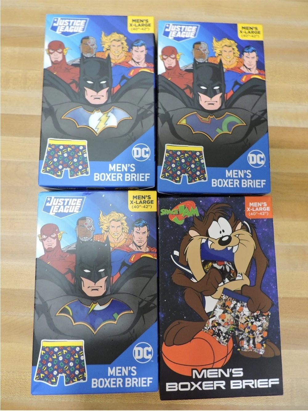 4 Packs Men's Boxer Briefs Size Men's XL (40-42) NEW SpaceJam & Justice League